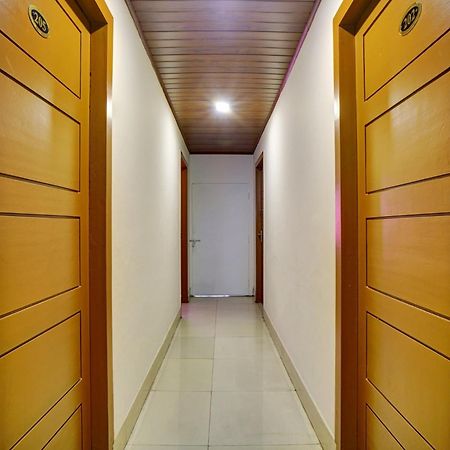 Hotel O Chiyang Hotel Ангамали Екстериор снимка