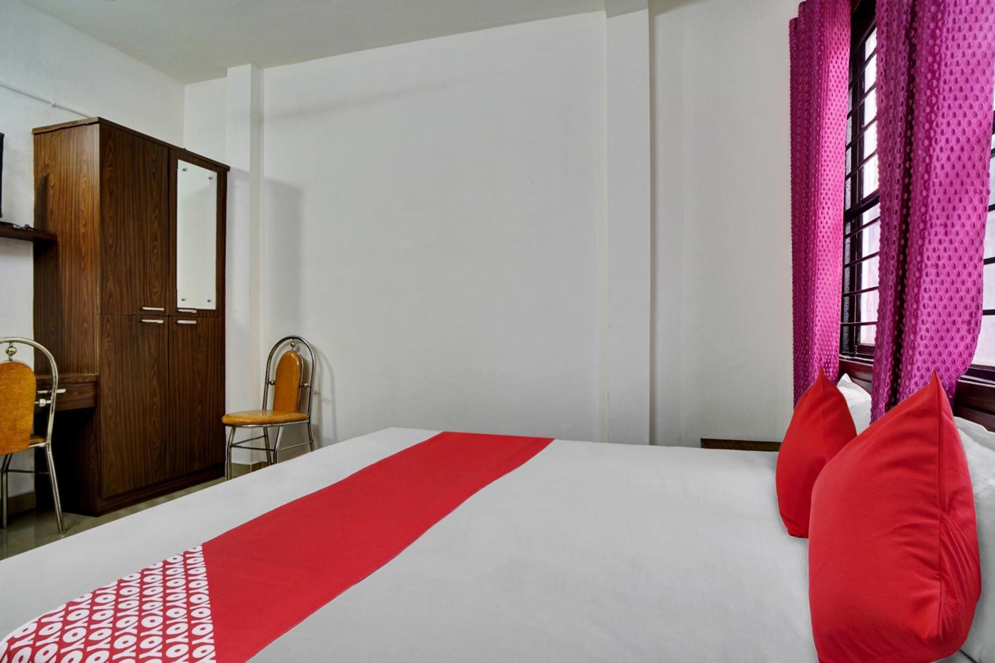 Hotel O Chiyang Hotel Ангамали Екстериор снимка